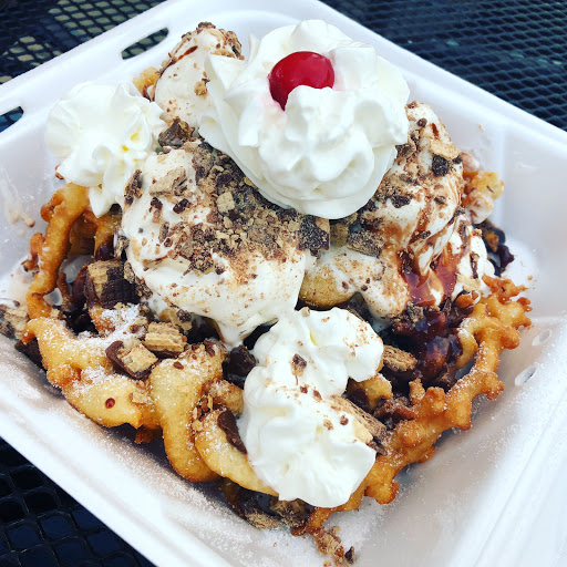 Ice Cream Shop «Sugar Shack», reviews and photos, 630 W 26th St, Chicago, IL 60616, USA