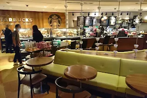 Starbucks Coffee [Tienda: Nuevocentro Shopping] image
