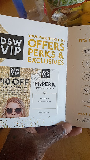 Shoe Store «DSW Designer Shoe Warehouse», reviews and photos, 17158 Redmond Way, Redmond, WA 98052, USA