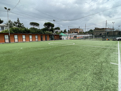 Asd Academy Licola Varcaturo Via S. Nullo, 80014 Giugliano in Campania NA, Italia