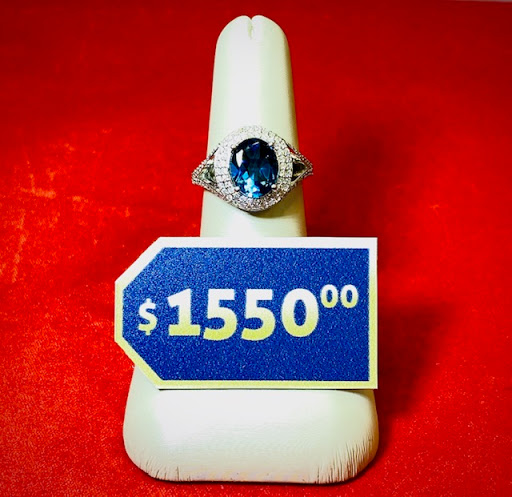 Jewelry Store «Gittelson Jewelers», reviews and photos, 110 S 7th St #227, Minneapolis, MN 55402, USA