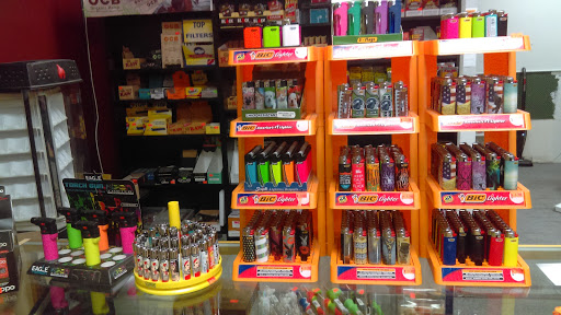 Tobacco Shop «Vape VS Smoke», reviews and photos, 13317 NE 175th St, Woodinville, WA 98072, USA