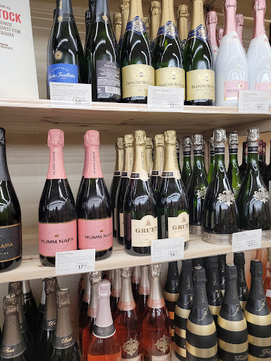 Furniture Store «Cost Plus World Market», reviews and photos, 6160 Ulali Dr, Keizer, OR 97303, USA