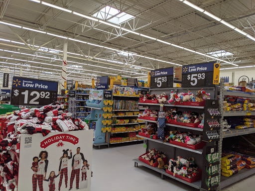 Department Store «Walmart Supercenter», reviews and photos, 340 Norman Dr, Valdosta, GA 31601, USA
