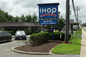 IHOP image