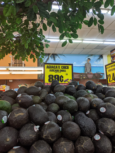 Shopping Mall «Lewisville West Shopping Center», reviews and photos, 701 S Stemmons Fwy #260, Lewisville, TX 75067, USA