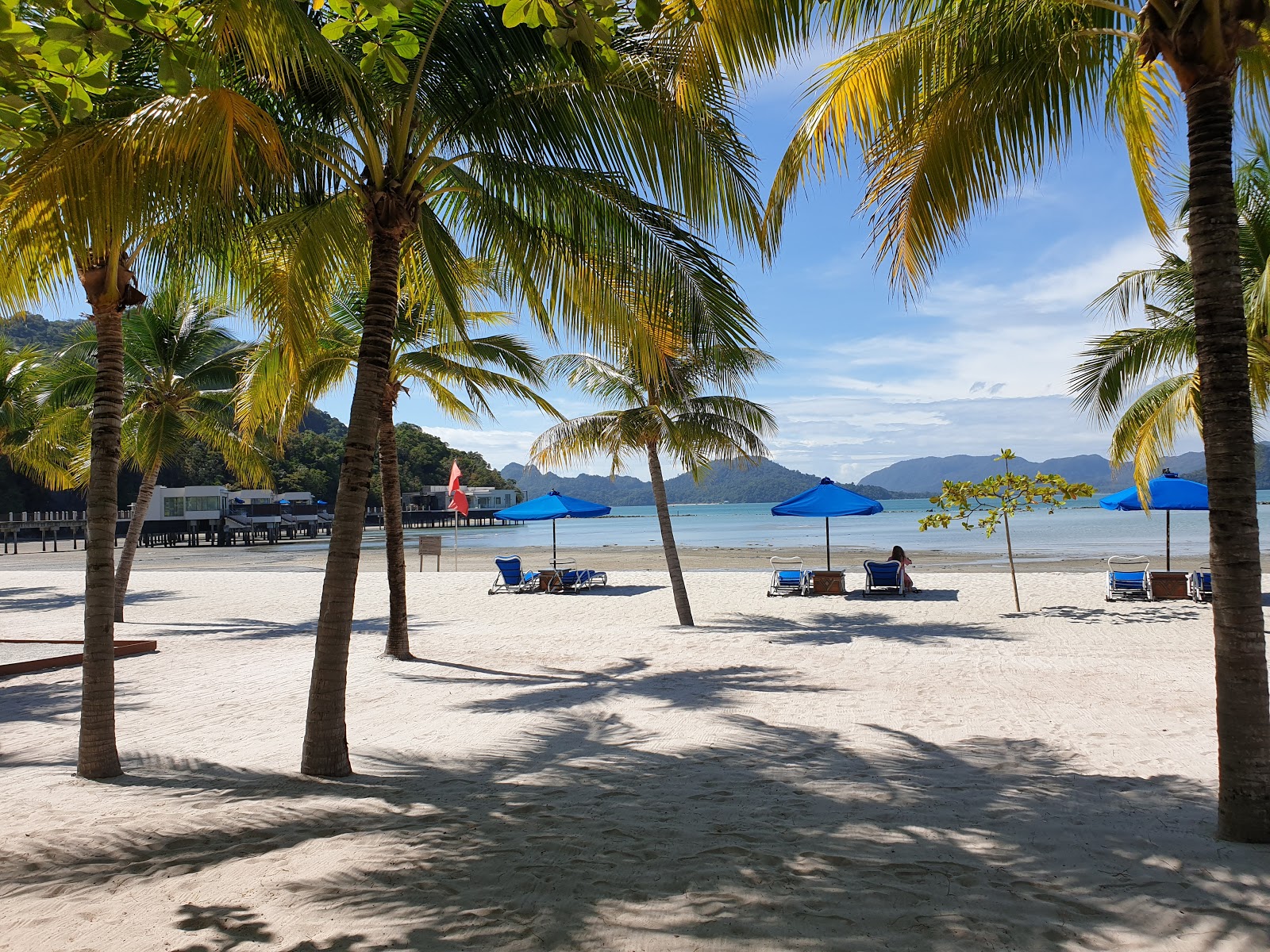 Foto von Beringin Beach mit sehr sauber Sauberkeitsgrad