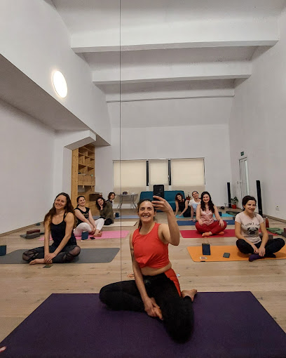 Yoga by Iorga - Maria Iorga | Vinyasa, Yin, Aerial - Strada De Mijloc 147, Brașov 500063, Romania