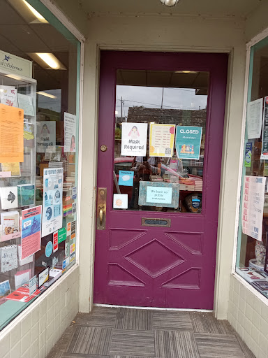 Book Store «Broadway Books», reviews and photos, 1714 NE Broadway St, Portland, OR 97232, USA