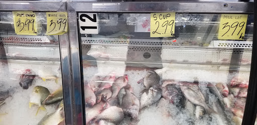 Asian Grocery Store «V-Mart international market», reviews and photos, 176 Narragansett Ave, Providence, RI 02907, USA