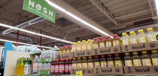 Grocery Store «Grocery Outlet Bargain Market», reviews and photos, 355 N Citrus Ave, Azusa, CA 91702, USA