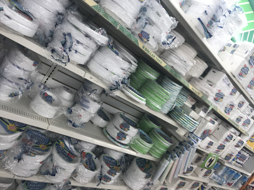 Dollar Store «Dollar Tree», reviews and photos, 847 Queen St, Southington, CT 06489, USA