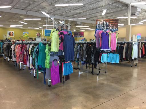 Thrift Store «Goodwill Store & Donation Center», reviews and photos, 420 W Army Trail Rd, Bloomingdale, IL 60108, USA