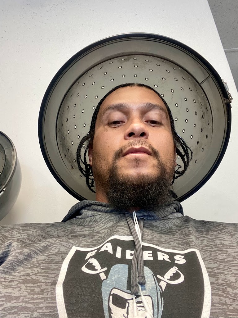 Barber Boyz Beauty & Brbrshp 39208