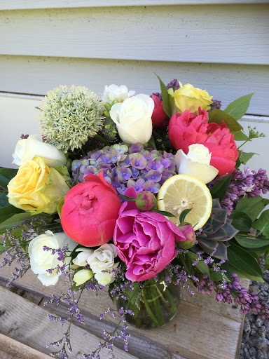 Florist «Petal and Crumb», reviews and photos, 86 Prospect St, Upton, MA 01568, USA