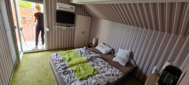 Opinii despre Apartment Villa Maria în Hévíz - Szálloda