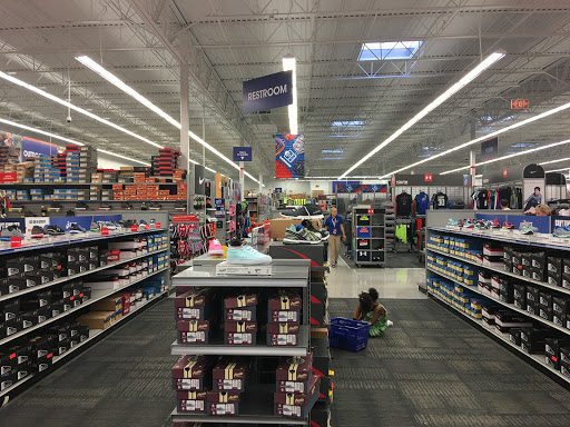 Sporting Goods Store «Academy Sports + Outdoors», reviews and photos, 5075 Goodman Rd, Olive Branch, MS 38654, USA