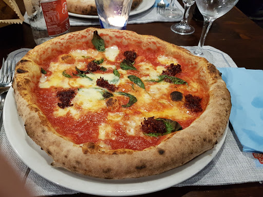 Trattoria Pizzeria Ieri, Oggi, Domani in Napoli, Città Metropolitana di Napoli