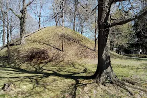 Mound Cemetery image