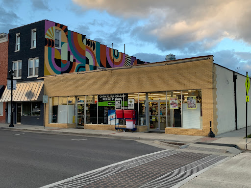 Discount Store «Dollar General», reviews and photos, 185 E King St, Strasburg, VA 22657, USA