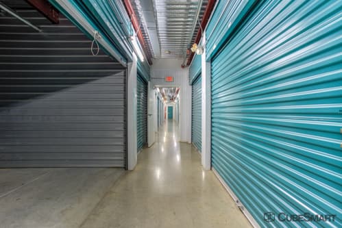 Self-Storage Facility «CubeSmart Self Storage», reviews and photos, 8252 Westheimer Rd, Houston, TX 77063, USA
