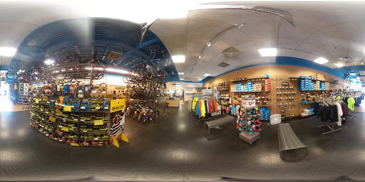 Bicycle Store «Performance Bicycle», reviews and photos, 2720 N Halsted St, Chicago, IL 60614, USA