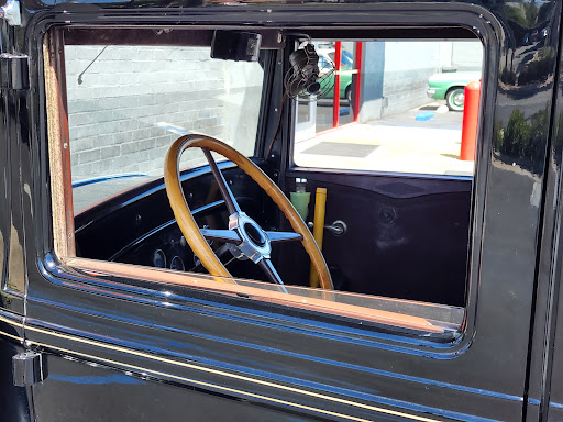 Auto Parts Store «AutoZone», reviews and photos, 2145 W Lincoln Ave, Anaheim, CA 92801, USA