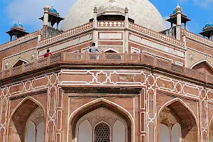 Humayun’s Tomb image