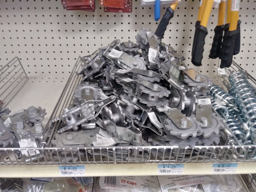 Home Improvement Store «Tractor Supply Co.», reviews and photos, 207 Swansea Mall Dr #15, Swansea, MA 02777, USA