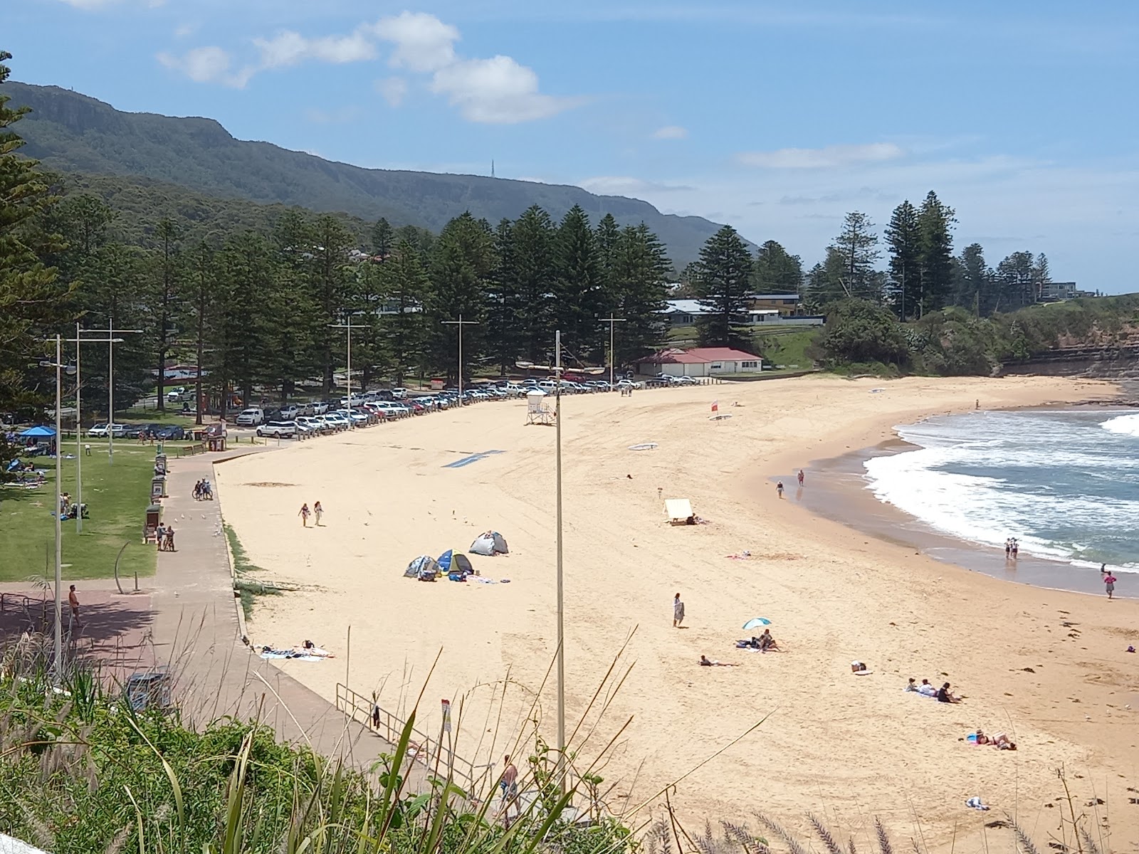 Austinmer Beach photo #9