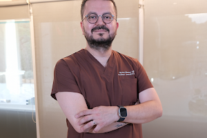 Op. Dr. HASAN YILDIZ | Genital Estetik | Labioplasti | Vajinoplasti | Kürtaj | Kızlık Zarı Dikimi | Jinekolog İzmir image