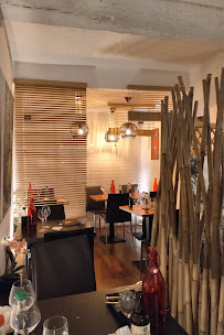 Atmosphère du Restaurant japonais SUSHI COURONNE Aix en Provence - n°3