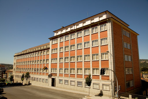 Centro Privado de Ensinanza Santa Teresa de Jesús (Ourense) en Ourense