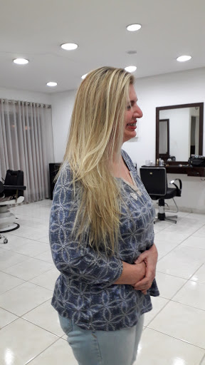 Logo da empresa - Flaviu's Cabeleireiros