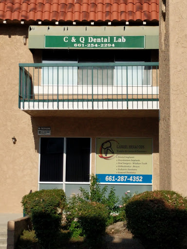 C & Q Dental Lab