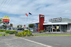 McDonald's Akoranga Drive image