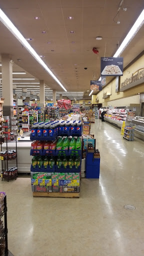 Grocery Store «Safeway», reviews and photos, 2401 N Charles St, Baltimore, MD 21218, USA