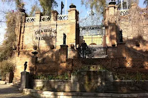 Hidalgo Castle image