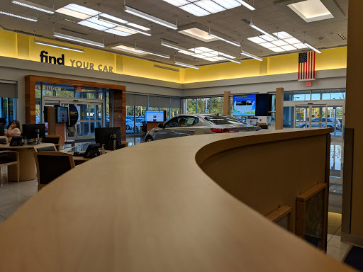 Used Car Dealer «CarMax», reviews and photos, 800 N Tomoka Farms Rd, Daytona Beach, FL 32124, USA