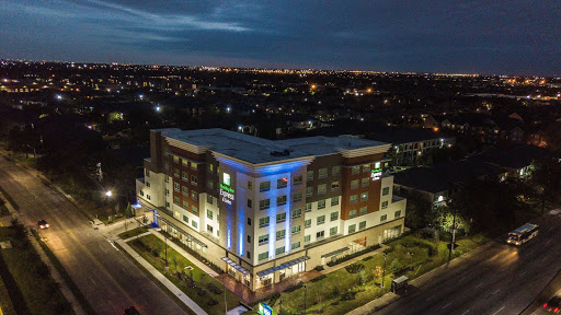 Holiday Inn Express & Suites Houston Westchase - Westheimer, an IHG Hotel