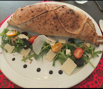 Calzone du Restaurant italien Dolce Vita Chez Jpetto à Béziers - n°15