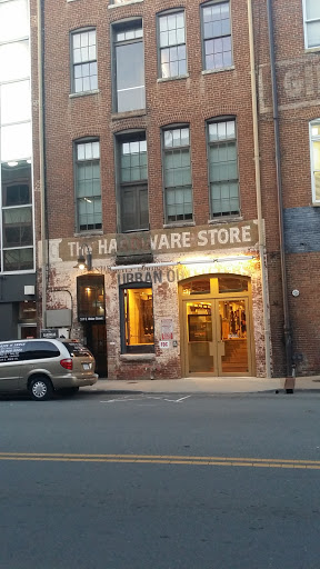 Clothing Store «Urban Outfitters», reviews and photos, 316 E Main St, Charlottesville, VA 22902, USA