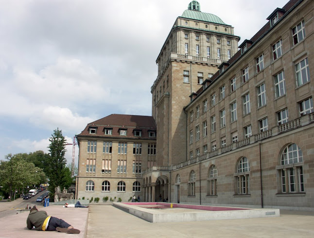 Universität Zürich Philosophische Fakultät Dekanat - Glarus Nord