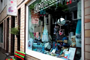 Stoffifant - fabric store and sewing courses image