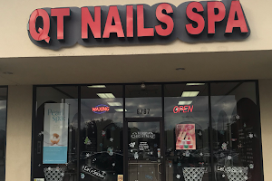 QT Nails Spa image