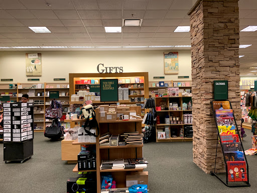 Barnes & Noble