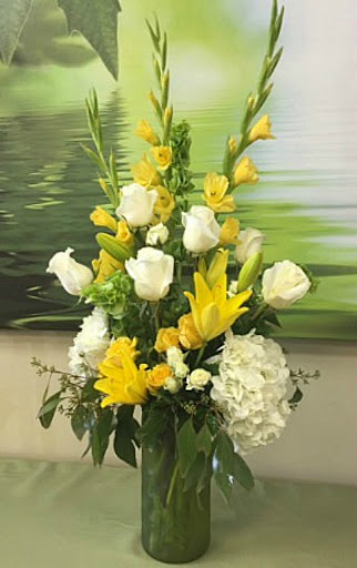 Florist «Plainfield Florist», reviews and photos, 1017 E Main St, Plainfield, IN 46168, USA