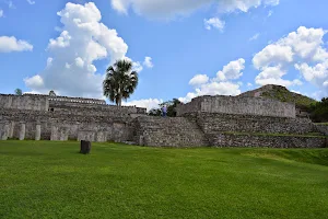 Zona Arqueológica de Kabah image