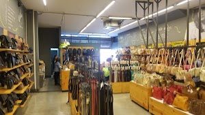 Velez Outlet - photo 1