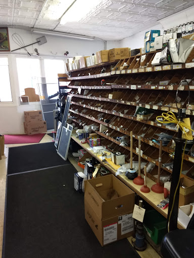 Hardware Store «Hudson Drive Hardware», reviews and photos, 2735 Hudson Dr, Cuyahoga Falls, OH 44221, USA
